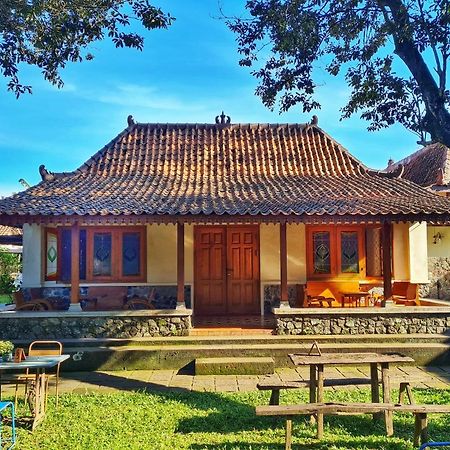 Omah Pitoe Yogya Homestay Γιογκιακάρτα Εξωτερικό φωτογραφία