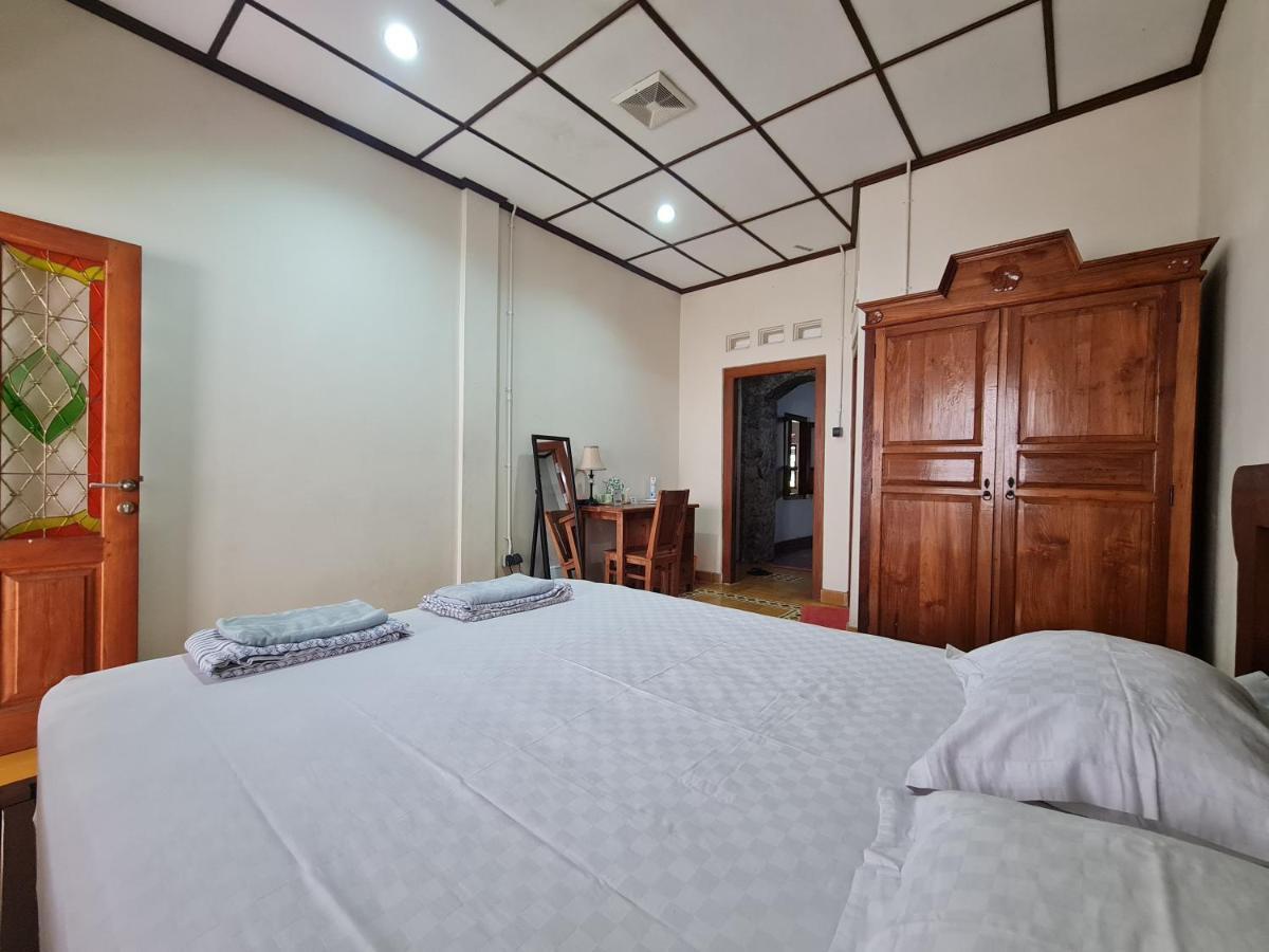 Omah Pitoe Yogya Homestay Γιογκιακάρτα Εξωτερικό φωτογραφία