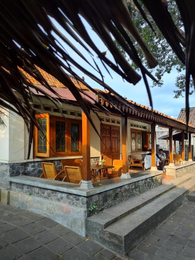 Omah Pitoe Yogya Homestay Γιογκιακάρτα Εξωτερικό φωτογραφία