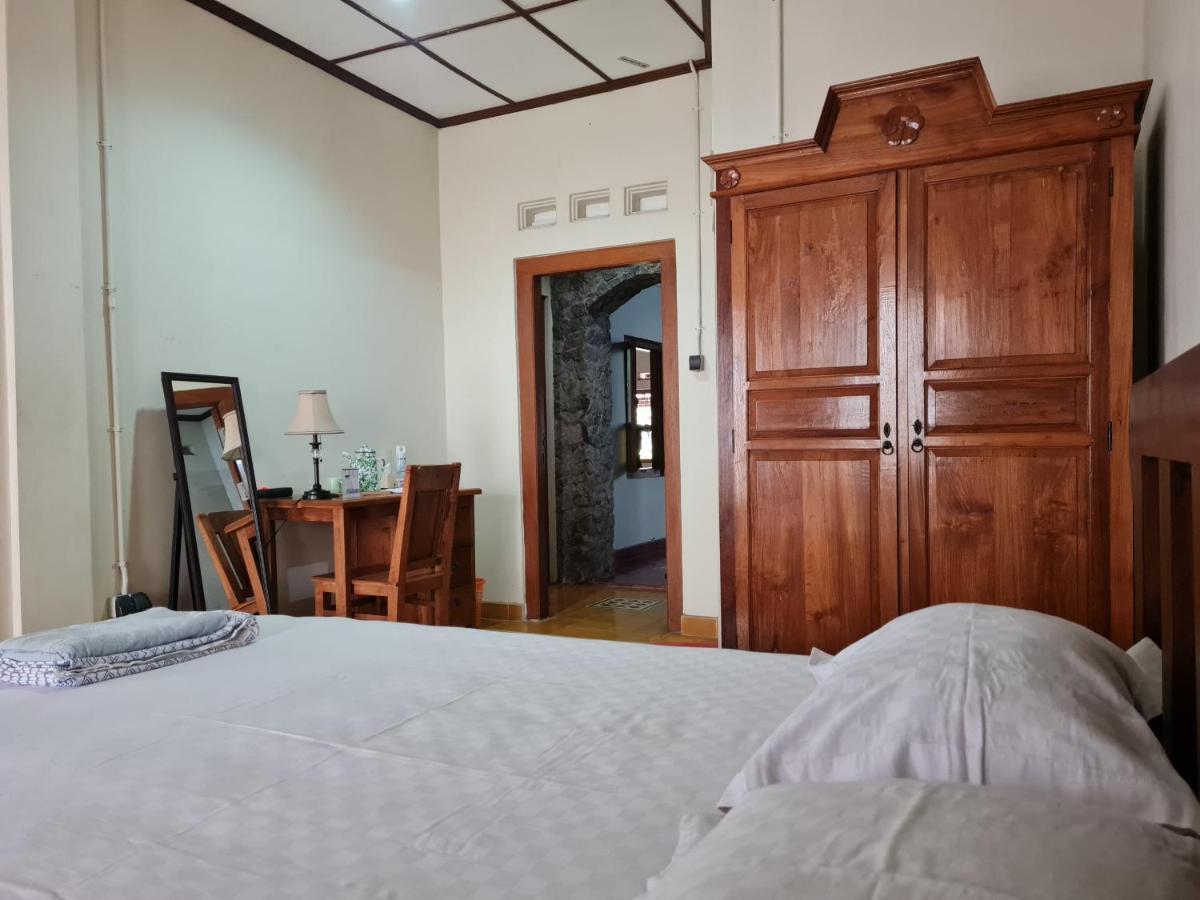 Omah Pitoe Yogya Homestay Γιογκιακάρτα Εξωτερικό φωτογραφία