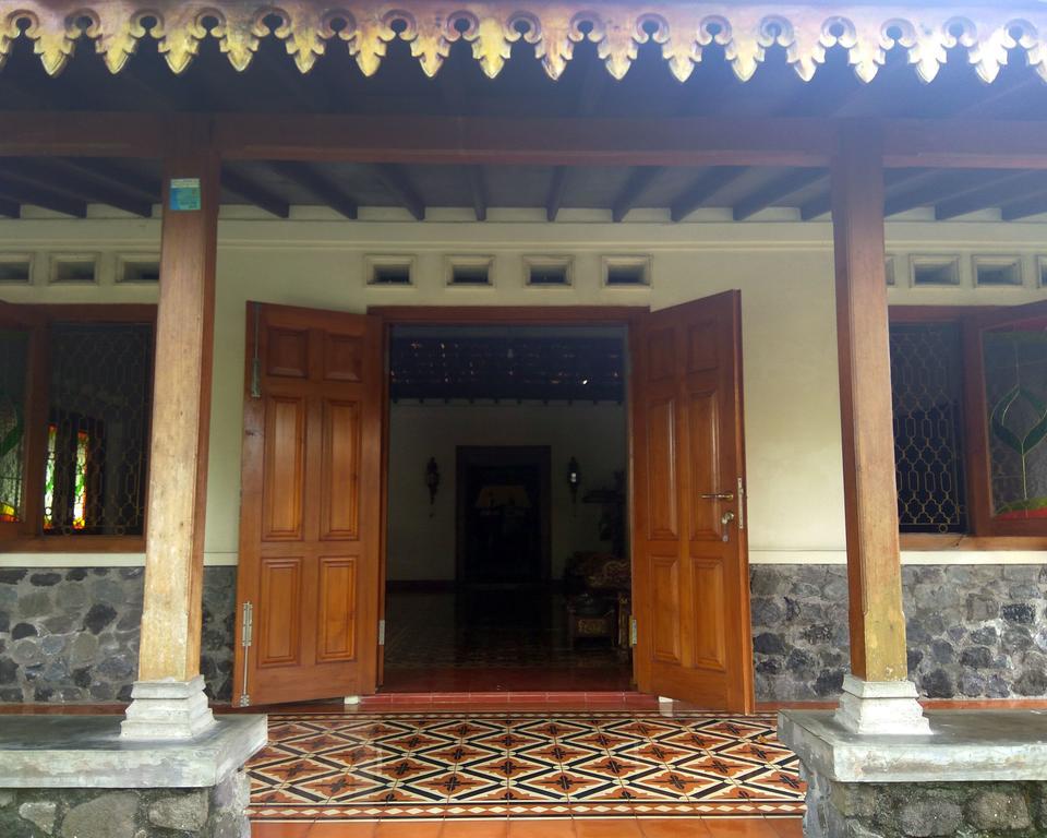 Omah Pitoe Yogya Homestay Γιογκιακάρτα Εξωτερικό φωτογραφία