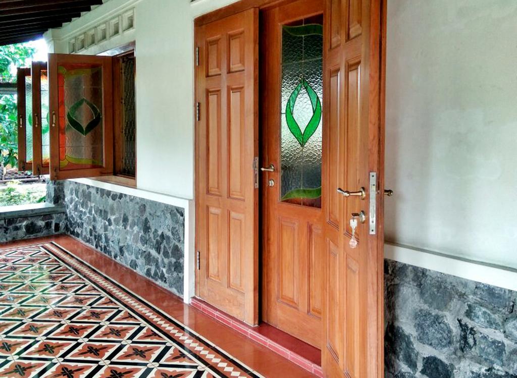Omah Pitoe Yogya Homestay Γιογκιακάρτα Εξωτερικό φωτογραφία