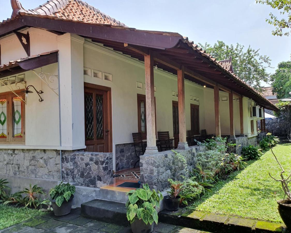 Omah Pitoe Yogya Homestay Γιογκιακάρτα Εξωτερικό φωτογραφία